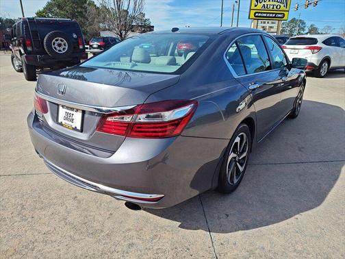 2017 Honda Accord EX-L w/Navigation & Honda Sensing