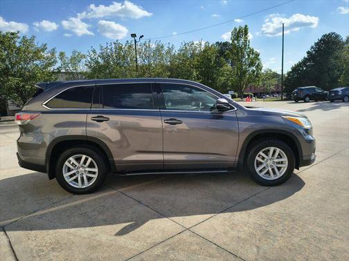Predawn Gray Mica 2014 Toyota Highlander LE