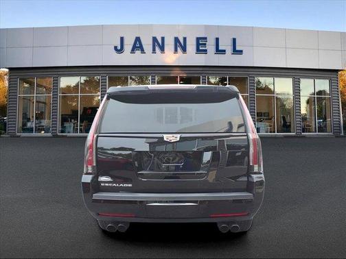 2020 Cadillac Escalade Luxury