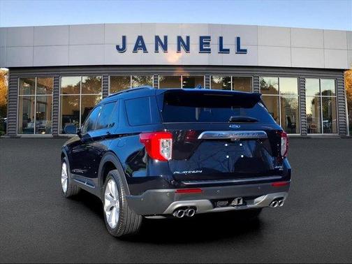 2022 Ford Explorer Platinum