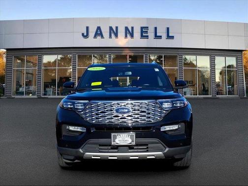 2022 Ford Explorer Platinum