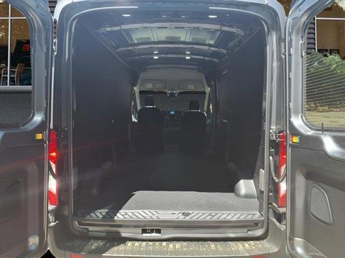 2025 Ford Transit-250 148 WB Medium Roof Cargo