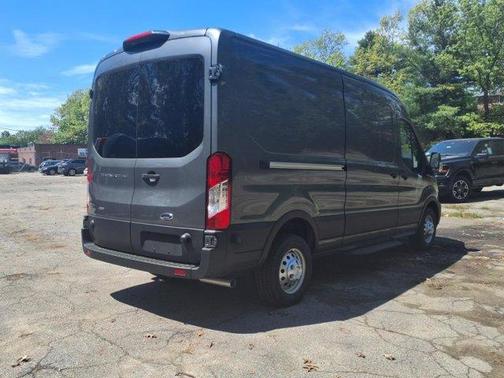 2025 Ford Transit-250 148 WB Medium Roof Cargo