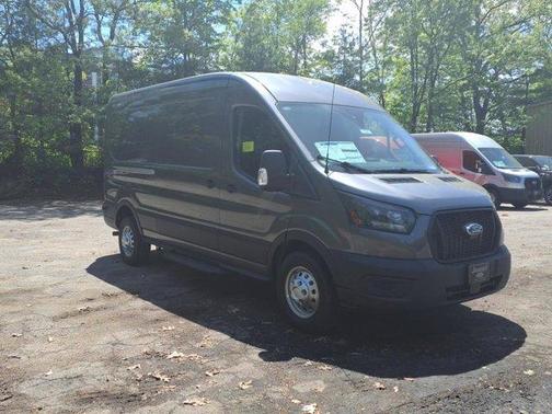 2025 Ford Transit-250 148 WB Medium Roof Cargo