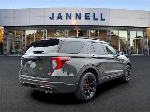 2024 Ford Explorer ST
