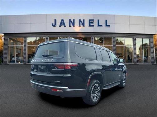 2022 Jeep Wagoneer Series III