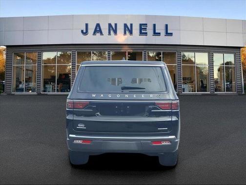 2022 Jeep Wagoneer Series III