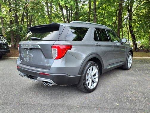 2023 Ford Explorer Platinum