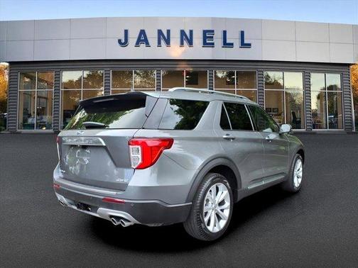 2023 Ford Explorer Platinum