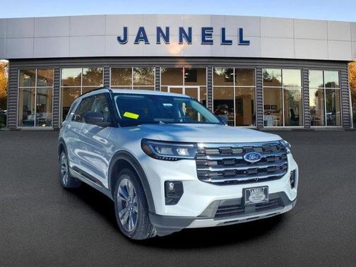 2026 Ford Explorer XLT