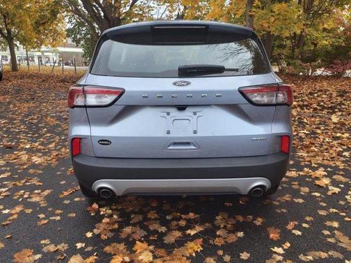 2022 Ford Escape S