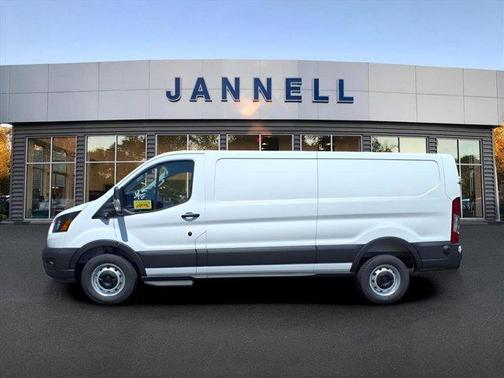 2025 Ford Transit-250 T250