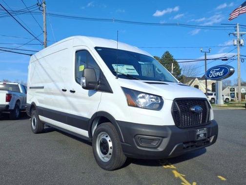 2025 Ford Transit-250 148 WB Medium Roof Cargo