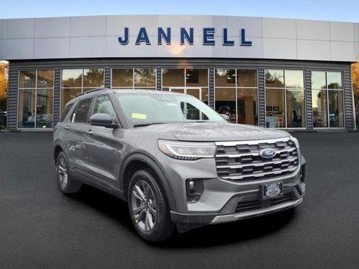 2026 Ford Explorer XLT