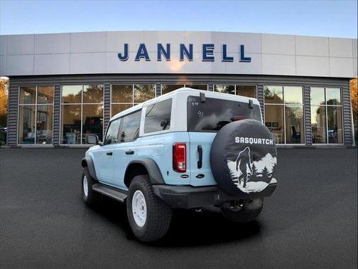 2025 Ford Bronco Heritage Edition