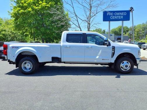2024 Ford F-350 Lariat Super Duty