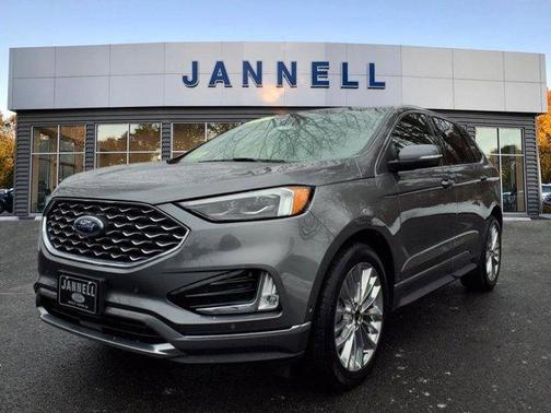 2021 Ford Edge Titanium
