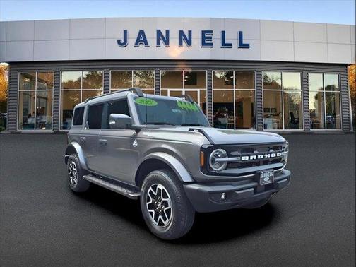 2022 Ford Bronco Outer Banks