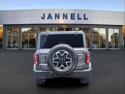 2022 Ford Bronco Outer Banks