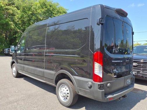 2025 Ford Transit-250 148 WB Medium Roof Cargo