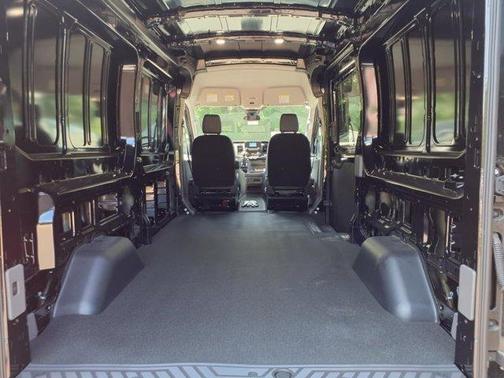 2025 Ford Transit-250 148 WB Medium Roof Cargo