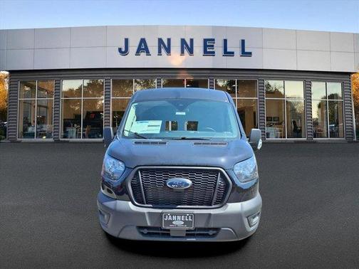 2025 Ford Transit-250 148 WB Medium Roof Cargo