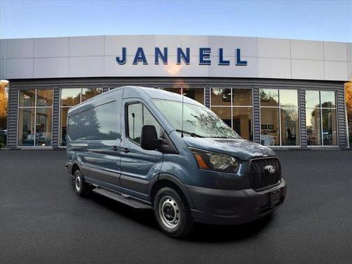2026 Ford Transit-250 