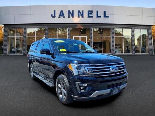 Agate Black Metallic 2022 Ford Explorer XLT