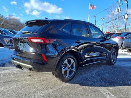 2023 Ford Escape ST-Line Select