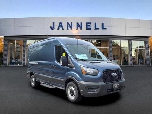 2025 Ford Transit-250 148 WB Medium Roof Cargo