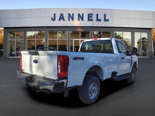 2025 Ford F-250 XL