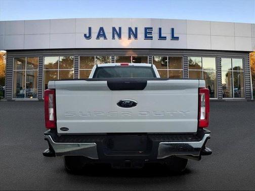 2025 Ford F-250 XL
