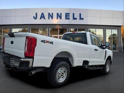 2025 Ford F-250 XL