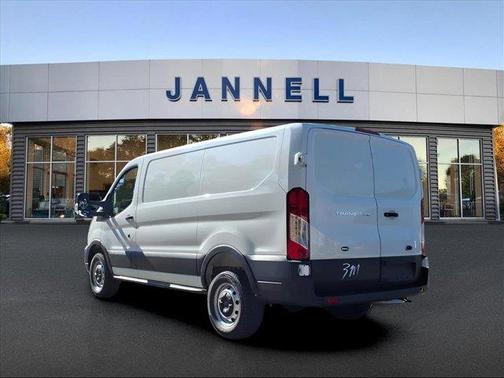 2025 Ford Transit-250 T250