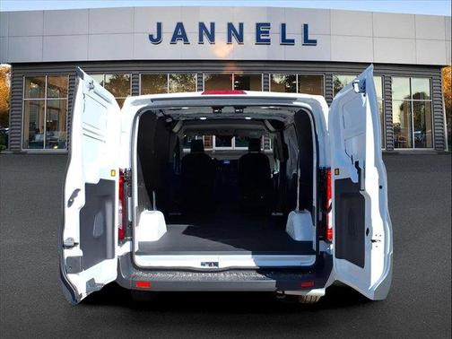 2025 Ford Transit-250 T250