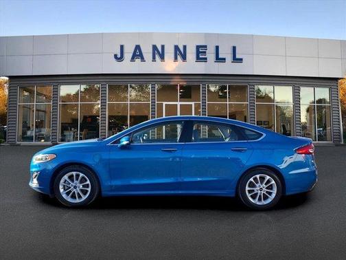 2019 Ford Fusion Energi Titanium