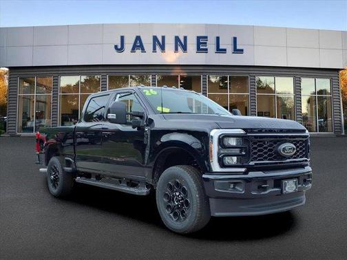 2026 Ford F-350 XLT