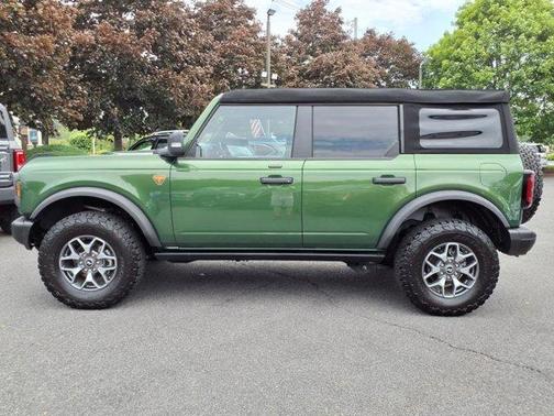 2023 Ford Bronco Badlands