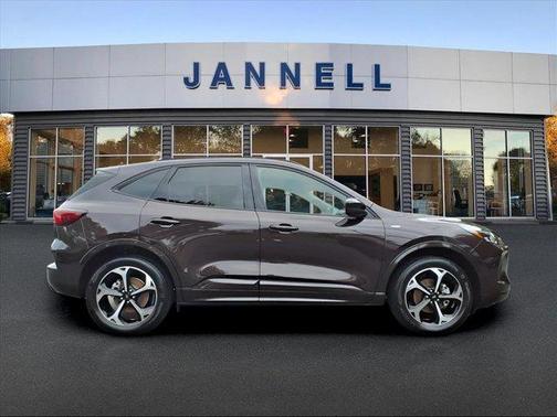 2023 Ford Escape ST-Line Select