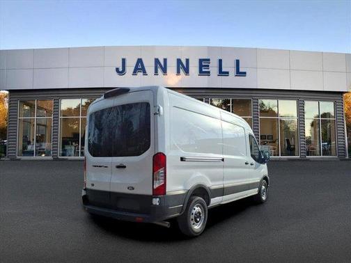 2026 Ford Transit-250 148 WB Medium Roof Cargo