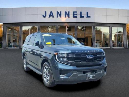 Stone Blue Metallic 2025 Ford Expedition Active