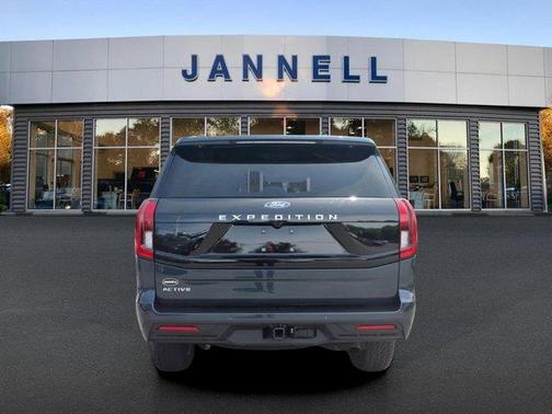 Stone Blue Metallic 2025 Ford Expedition Active