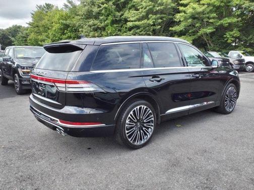 2022 Lincoln Aviator Black Label AWD