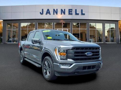 Carbonized Gray Metallic 2023 Ford F-150 Lariat