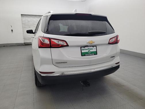 White 2018 Chevrolet Equinox Premier