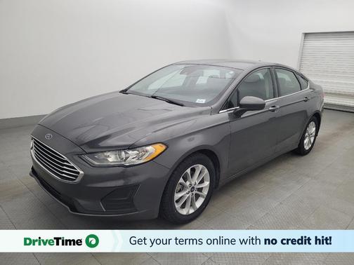 2020 Ford Fusion SE