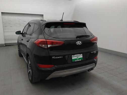 Black Noir Pearl 2017 Hyundai TUCSON Sport