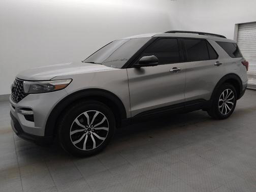 Iconic Silver Metallic 2020 Ford Explorer ST