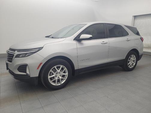 Silver Ice Metallic 2022 Chevrolet Equinox 1LT