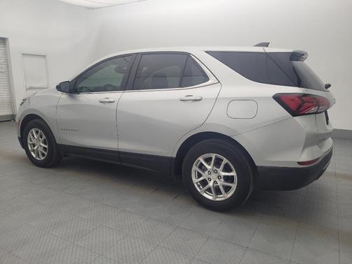 Silver Ice Metallic 2022 Chevrolet Equinox 1LT